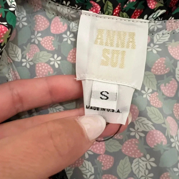 NWT Anna Sui Strawberry Print Windbreaker Jacket Blouse - Picture 4 of 10